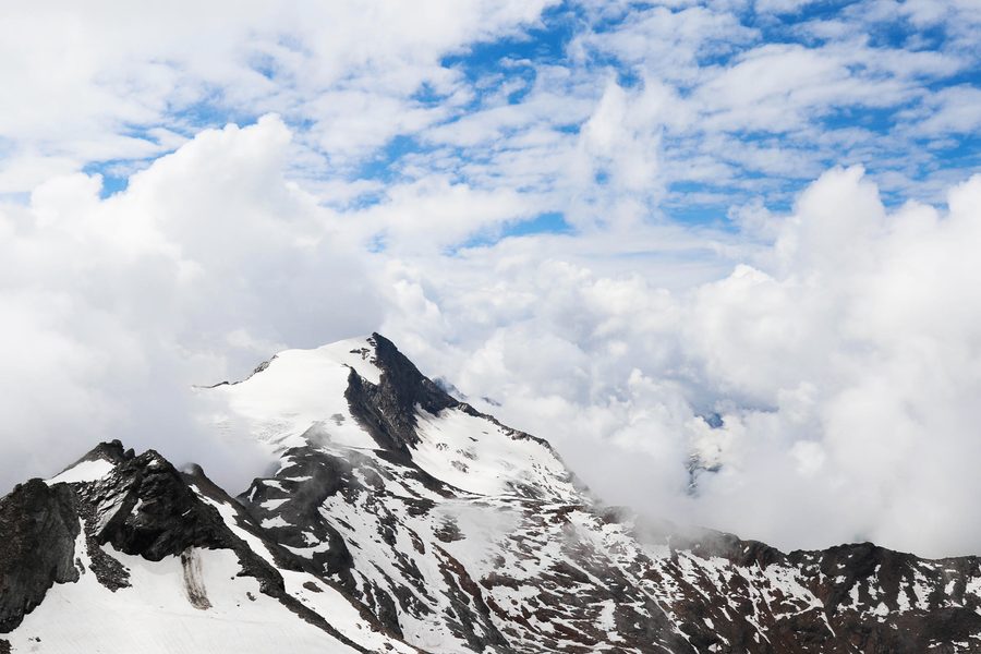 Kitzsteinhorn-Gletscher und alpine Berglandschaft bei Kaprun