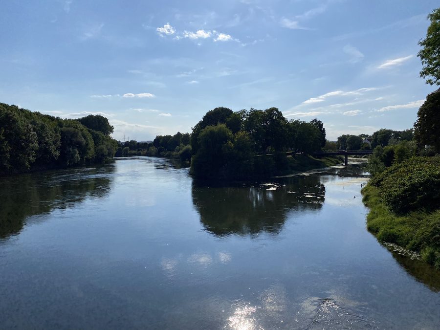 Donaubrücke über die Donau in Donauwörth