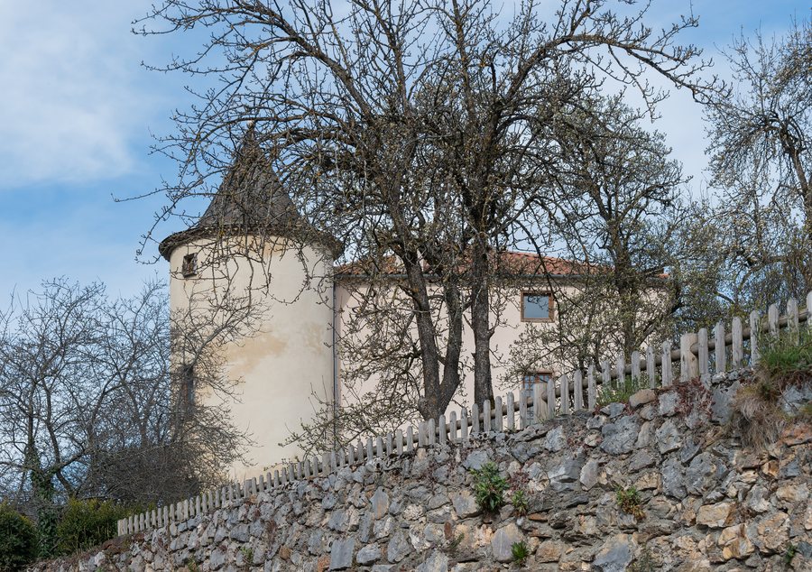 File:Former manor in Belcaire (3).jpg