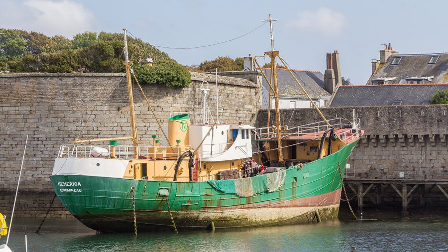 File:Fishing vessel Hemerica - CC 4119 - at Concarneau, France-1555.jpg