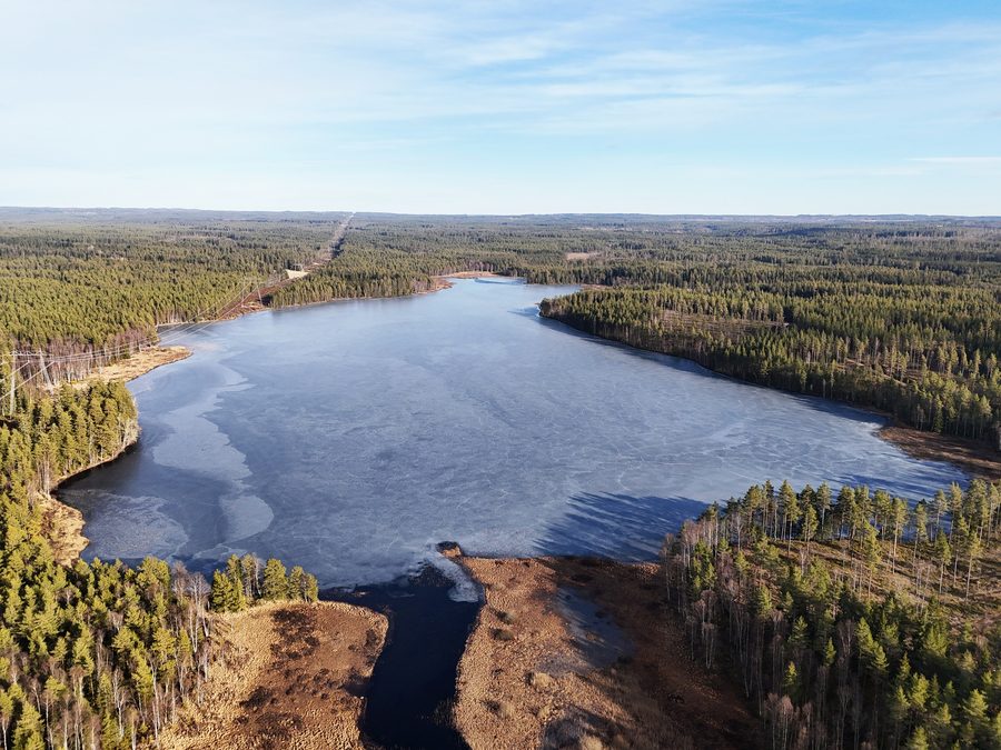 Der See Svansjön in der Gemeinde Vaggeryd