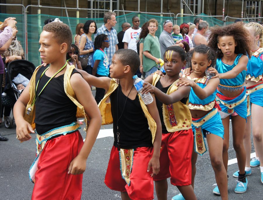 Danzatori al Huddersfield Caribbean Carnival 2014