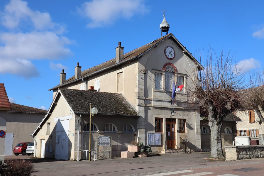 File:Bligny-lès-Beaune (21) Mairie.jpg