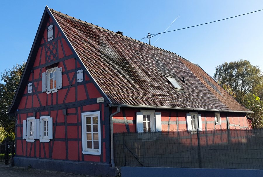 File:Salmbach maison 1777 rue des grands chezaux1b.jpg