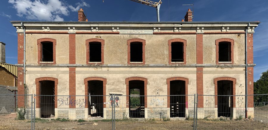 File:Gare - Marcigny - 2020-08-15 - 3.jpg