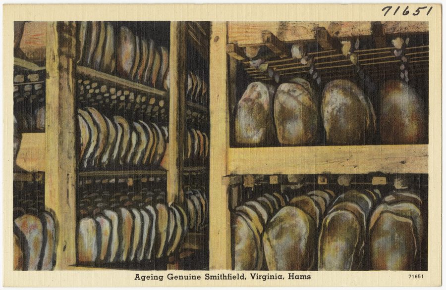 Smithfield, Virginia, prosciutti genuini in fase di stagionatura