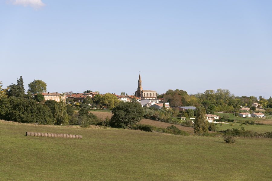 File:Varennes (Tarn-et-Garonne).jpg