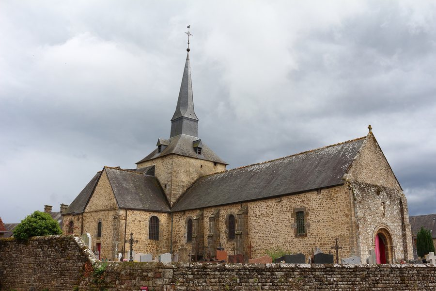 File:Sainte-Marguerite de Carrouges 03.jpg