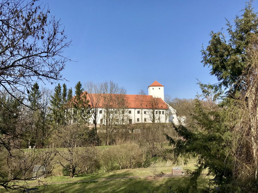 Wittelsbacher-Schloss Friedberg nach der Renovierung von Süden