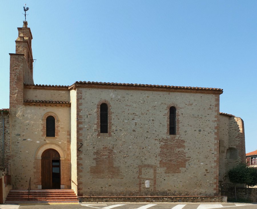 File:Canohès Église Saint-Cyr-et-Sainte-Julitte.jpg