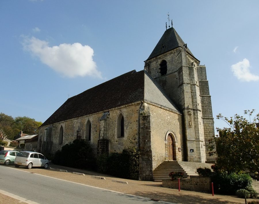 File:Nocé - église saint Martin.jpg