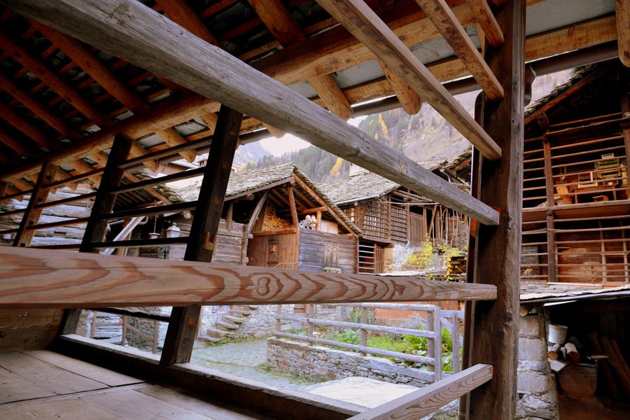 Edifici Walser del XVII e XVIII secolo nel centro di Alagna Valsesia
