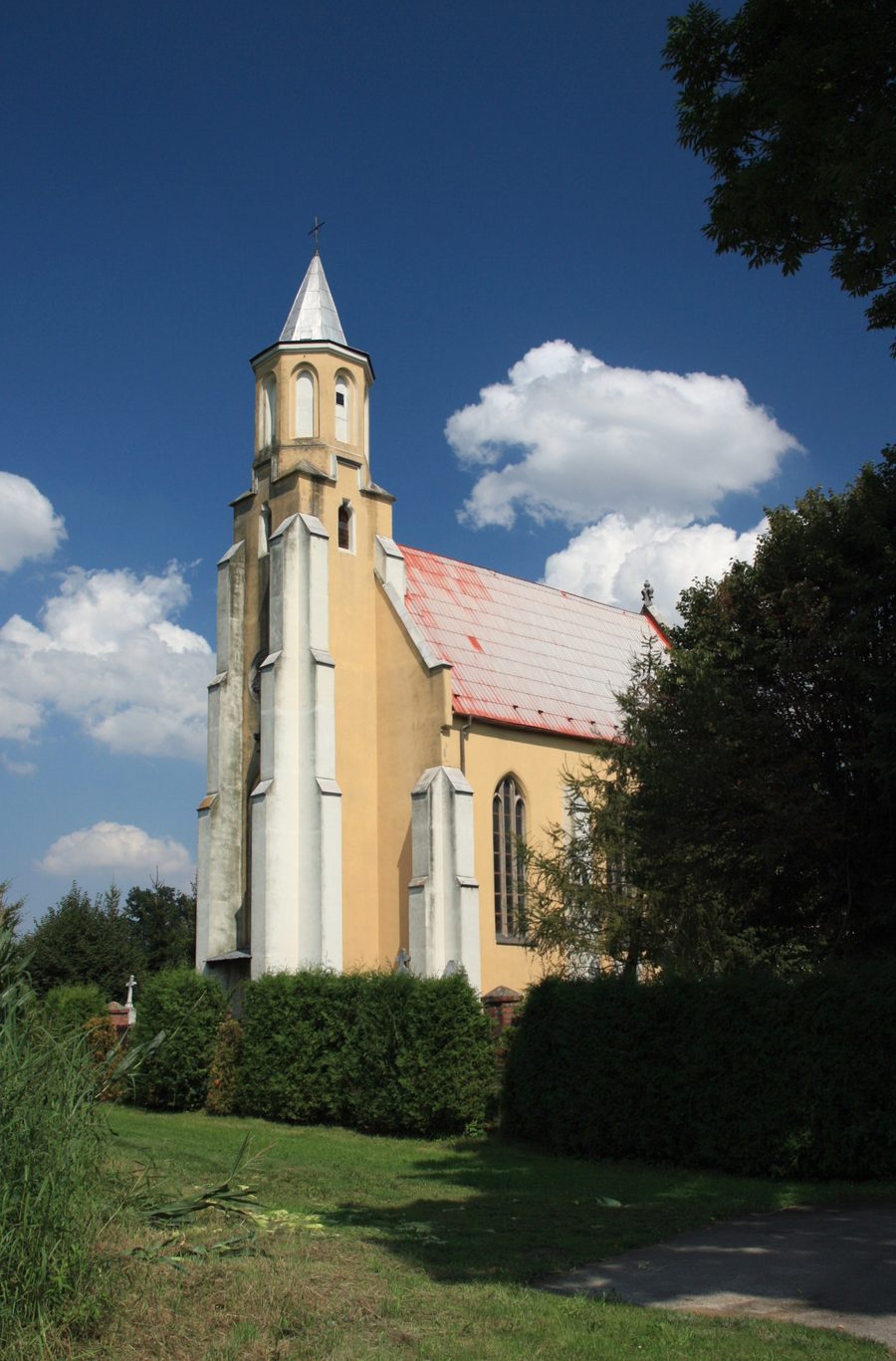 Kirche St. Andreas in Slezské Pavlovice