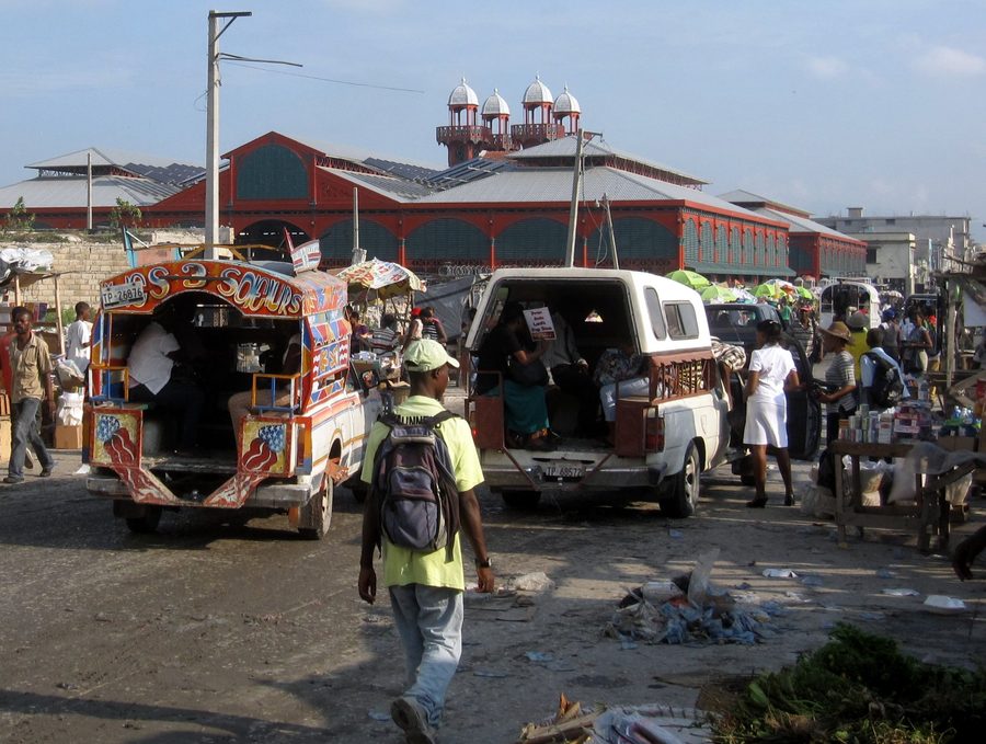 Scena di mercato ad Haiti