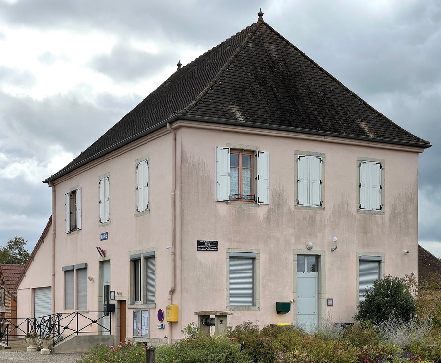 File:Mairie - Sens-sur-Seille (FR71) - 2024-10-02 - 5.jpg