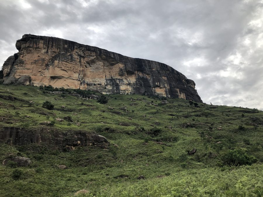 Paesaggio montano nei Natal Drakensberg