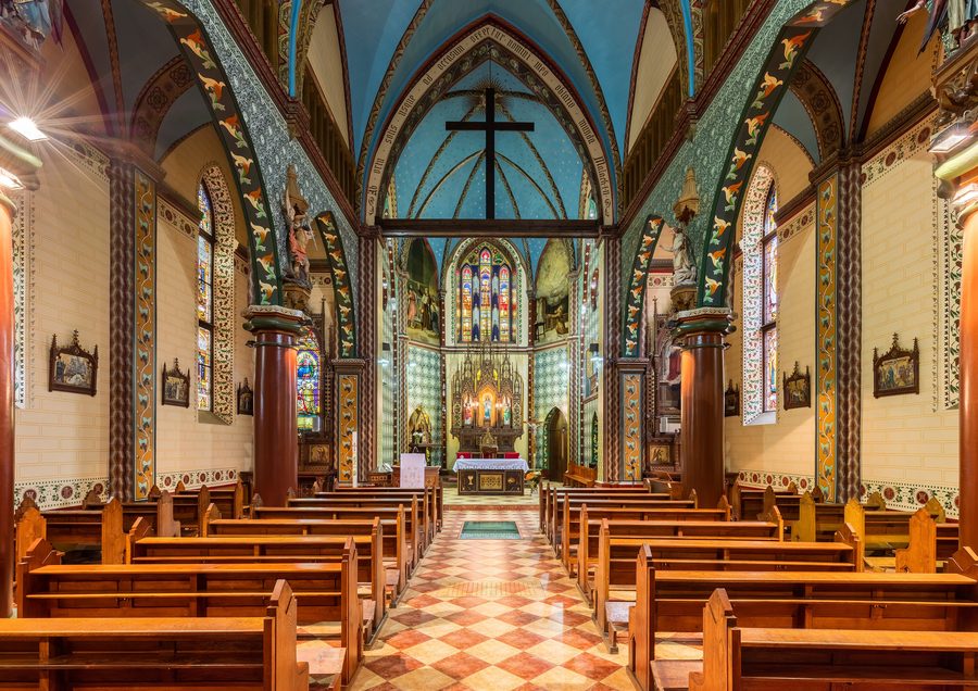 Innenansicht der Kathedrale St. Paul vom Kreuz in Ruse, Bulgarien
