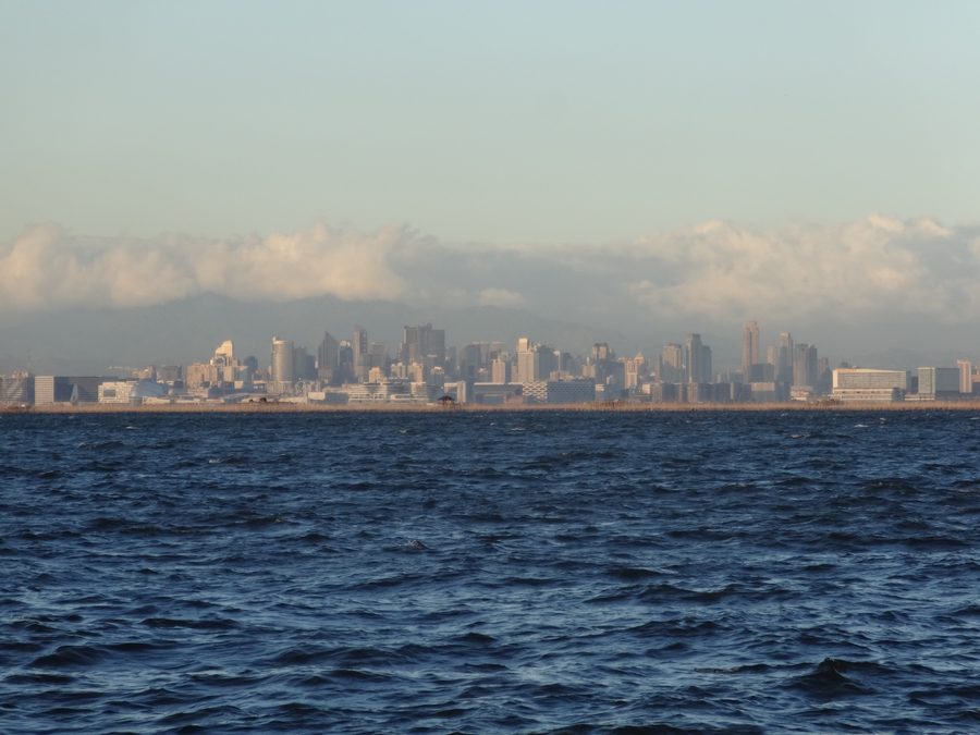 Vista su Manila Bay verso Metro Manila