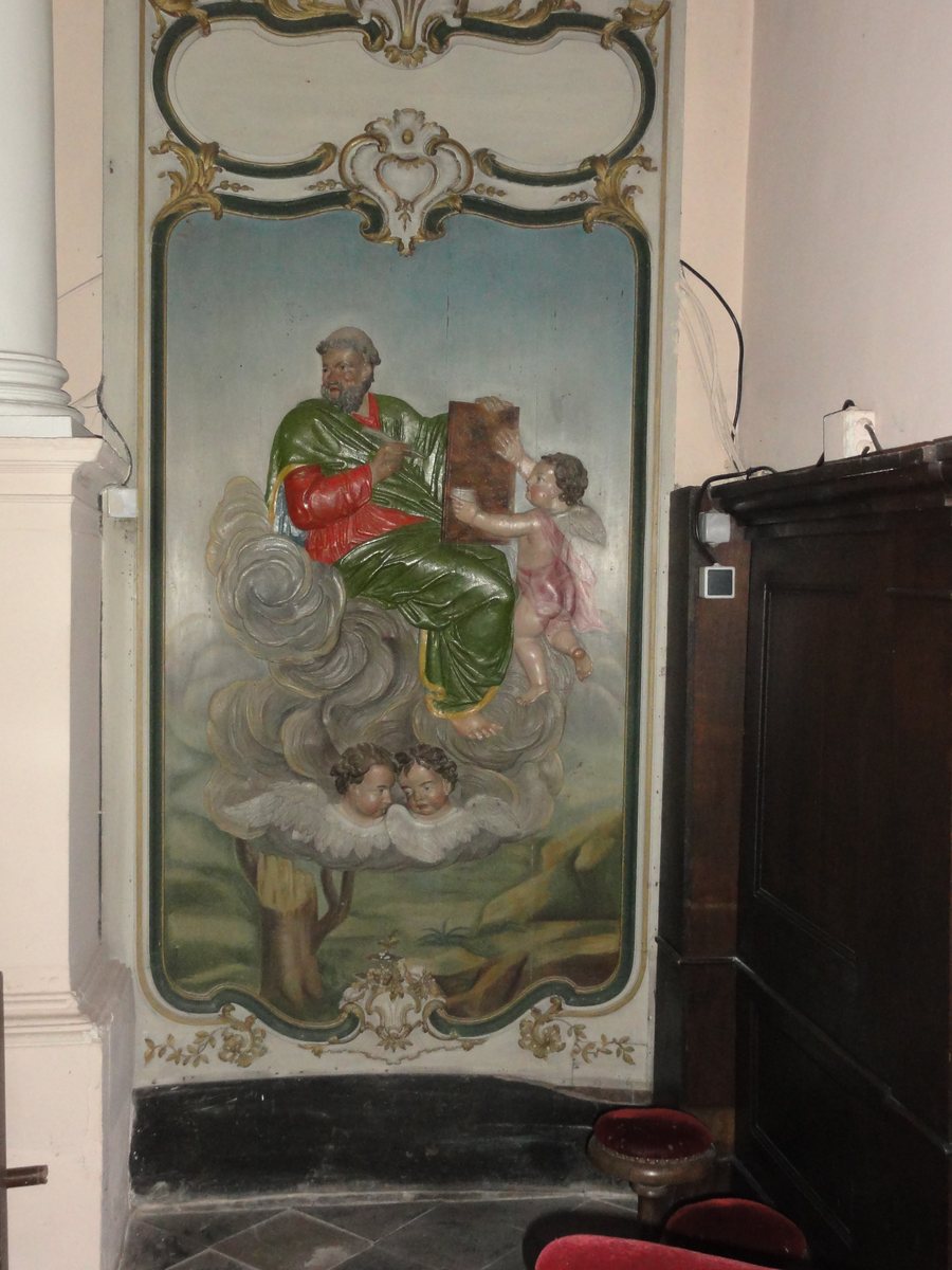 File:Étréaupont (Aisne) Église Saint-Martin, relief droite.JPG