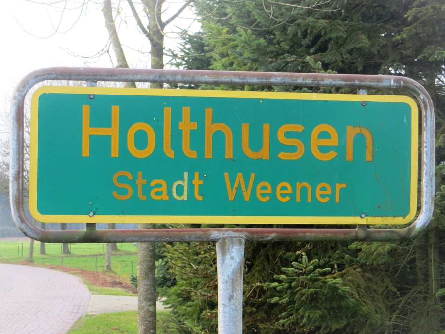File:Holthusen village sign 01.JPG