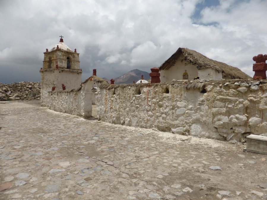 Chiesa a Parinacota