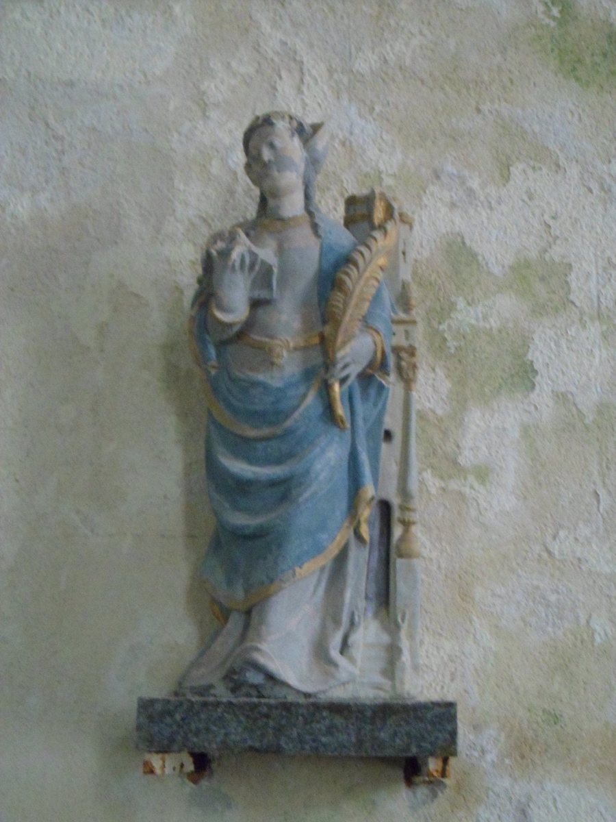 File:Église Saint-Martin de Montaigu-les-Bois - Statue de Sainte Barbe.JPG