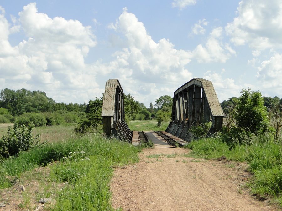 Eisenbahnbrücke über die Trebel bei Tribsees
