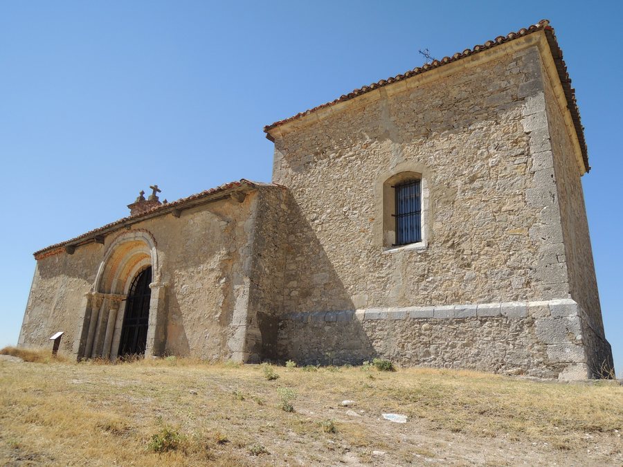 File:Ermita del Santo Cristo de Miranda. Santa María de las Hoyas (7824629812).jpg