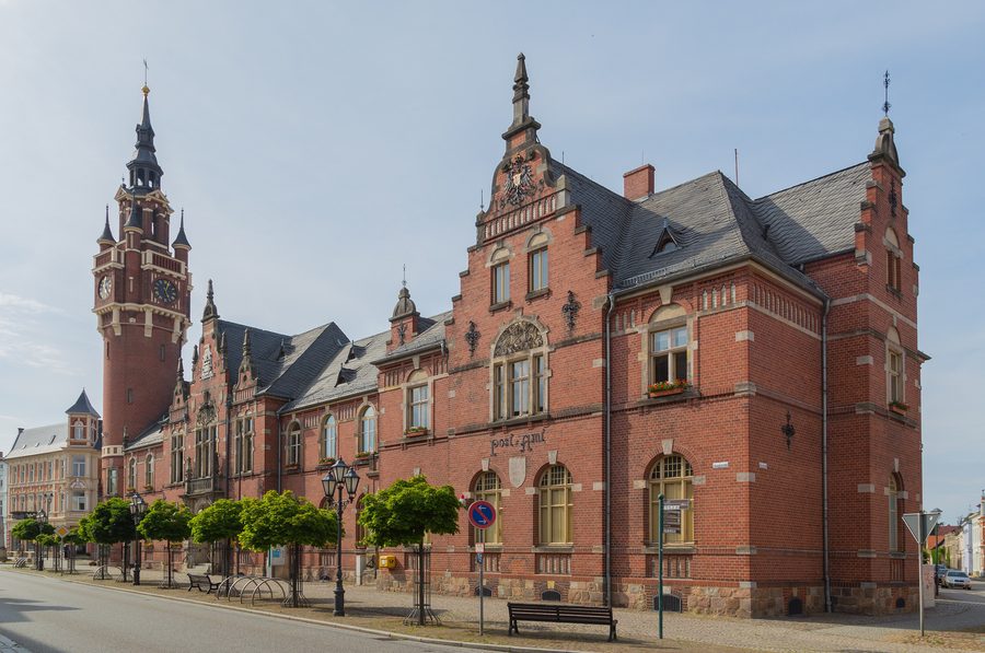 Rathaus und ehemaliges Postamt in der Hauptstraße 48/49 in Dahme/Mark