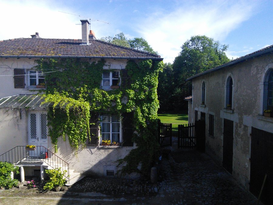 File:Château de Choloy. Choloy-Ménillot, dép. Meurthe-et-Moselle, France. - panoramio (4).jpg