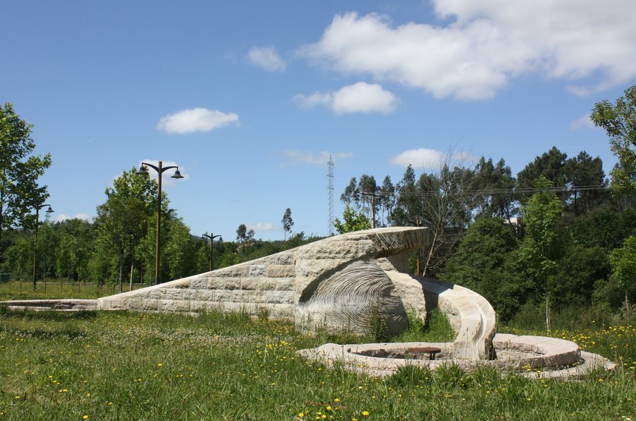 File:Barro 02-04.JPG