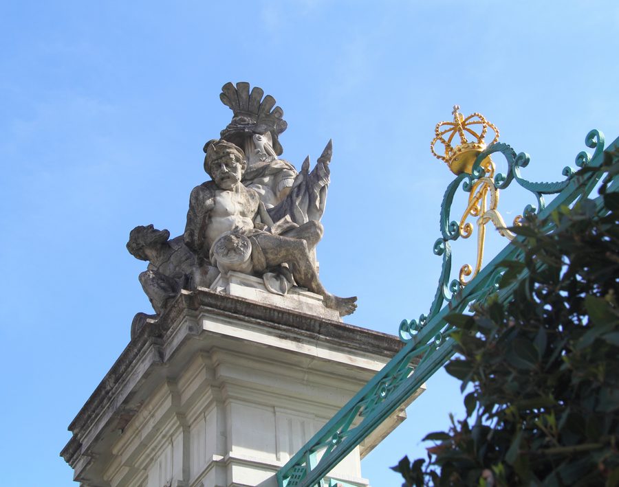 Residenzschloss Ludwigsburg mit den umgebenden Gartenanlagen