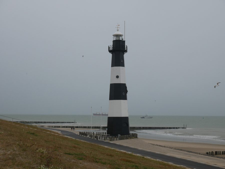 Faro Nieuwe Sluis vicino a Breskens