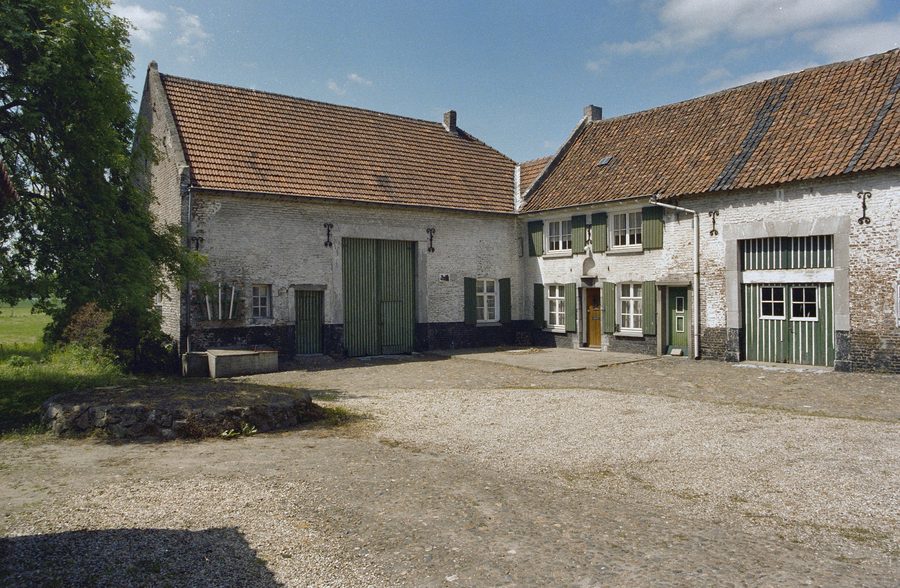 Dependance di Kasteel Ten Hove a Grathem