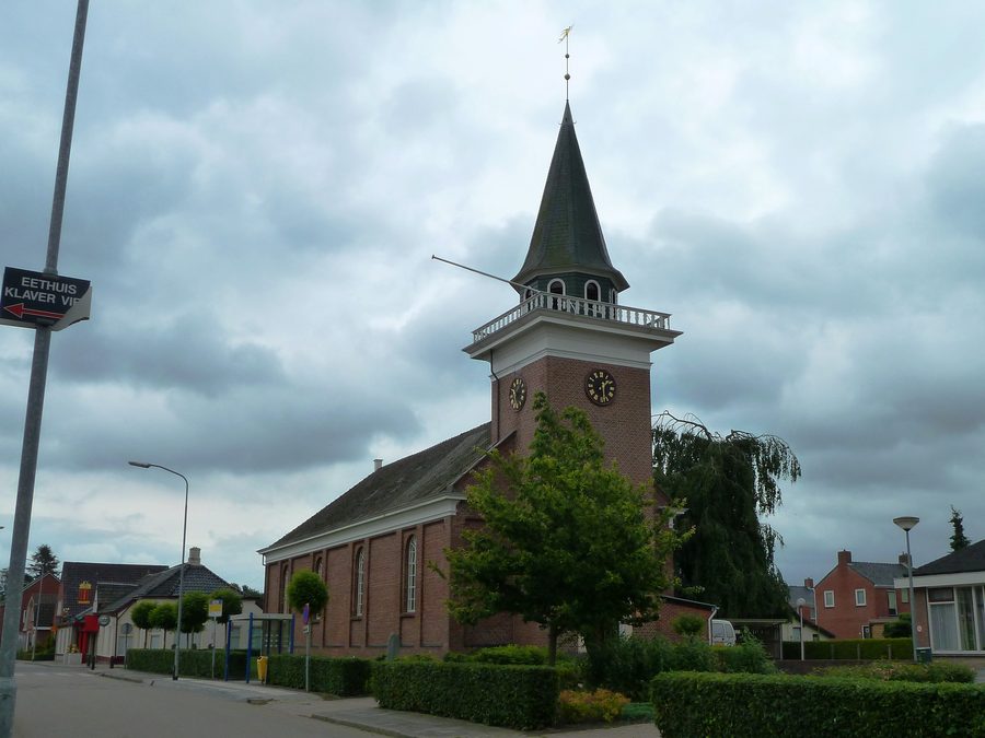 Chiesa riformata di Wagenborgen a Groningen