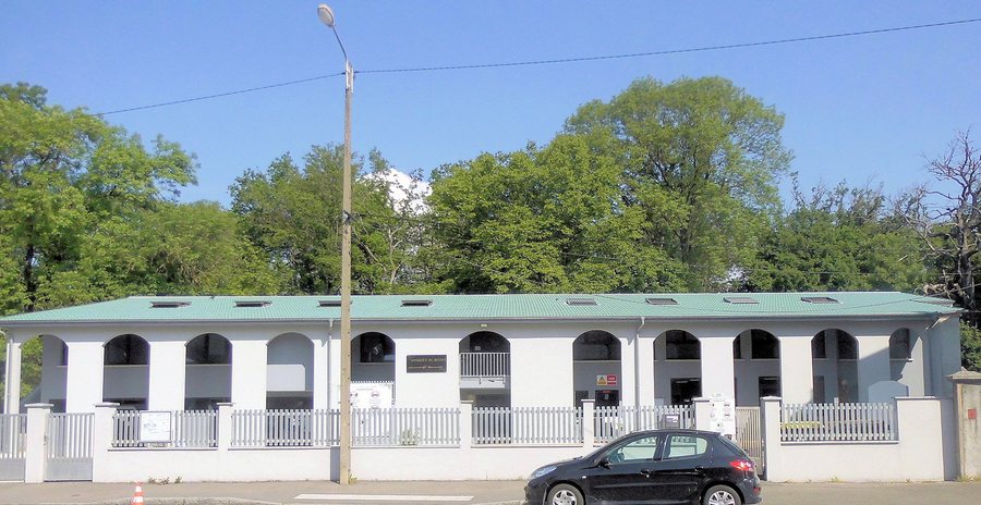 File:Illzach, Mosquée Al-Houda.jpg