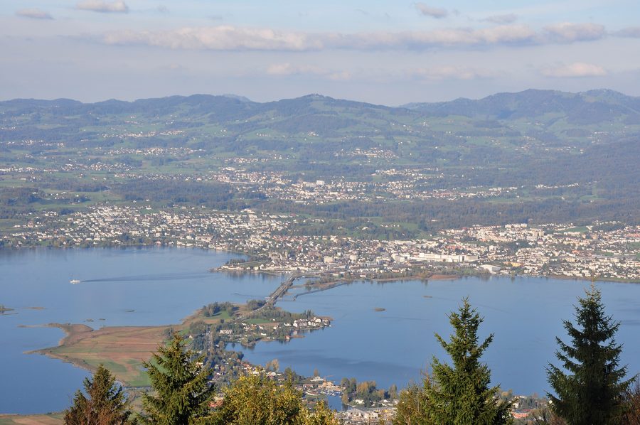 Rapperswil-Jona, Lago di Zurigo e Seedamm visti dall’alto