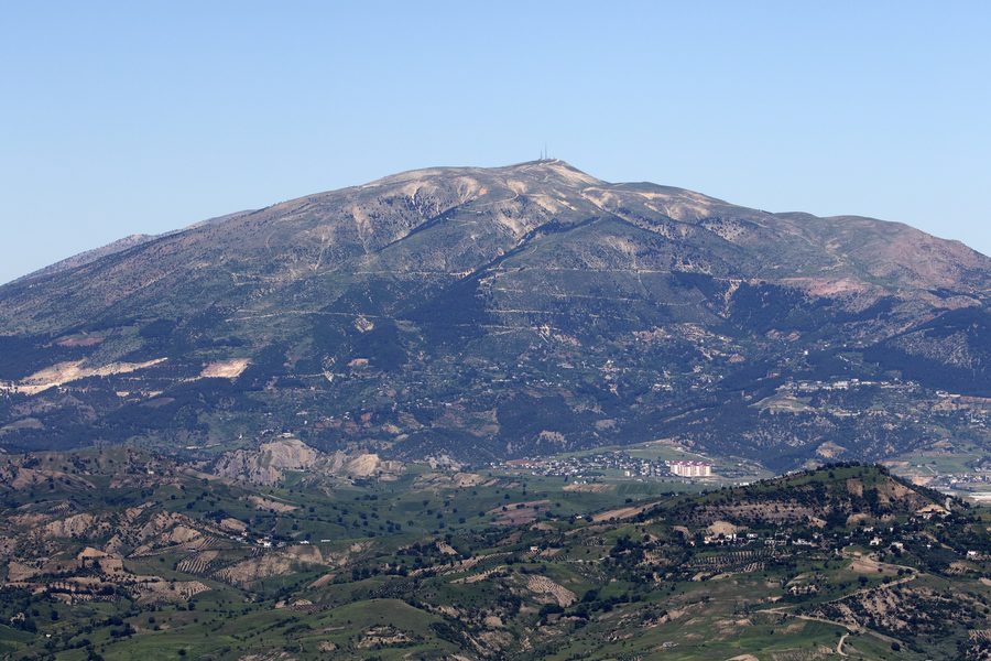Blick auf die Westseite des Ahır Dağı bei Kahramanmaraş