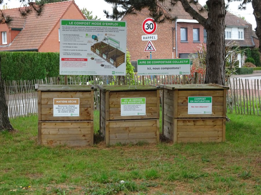 File:Sorted waste container trios in Halluin paysage 2024.jpg