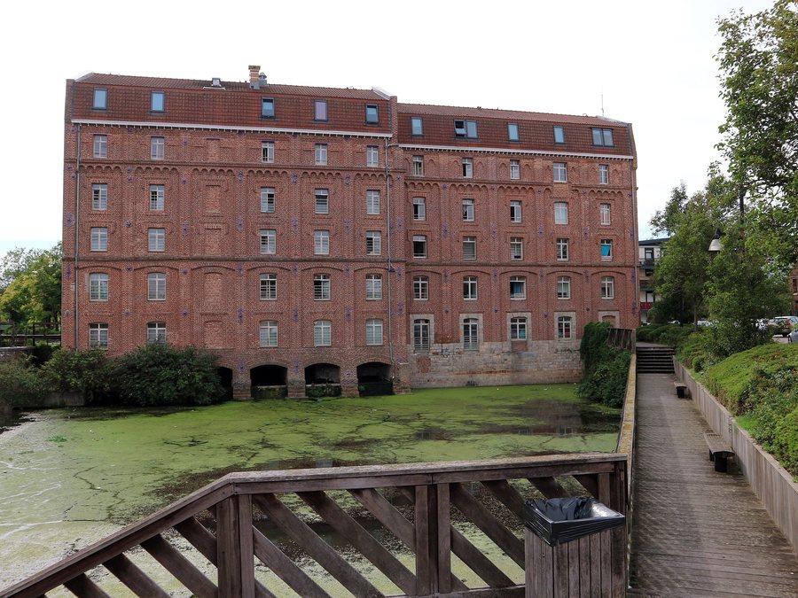 File:Denain — “Moulins de Denain„ — Moulin Doisy.jpg