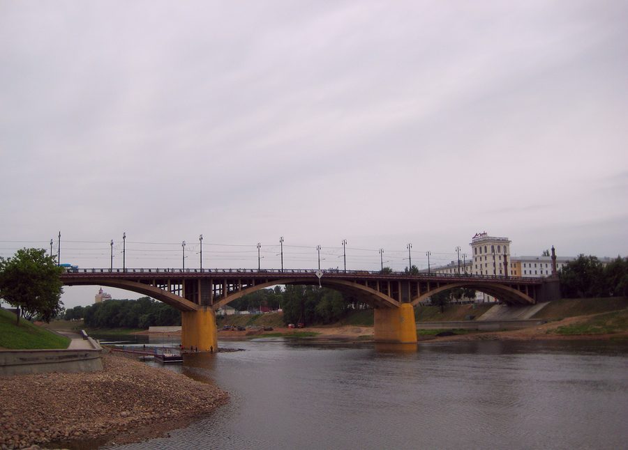 Kirovsky Bridge over the Western Dvina River in Vitebsk.