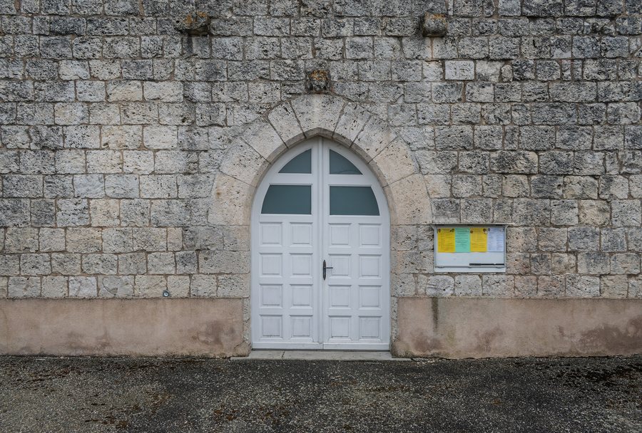 File:Saint Cybard church in Gimat (3).jpg