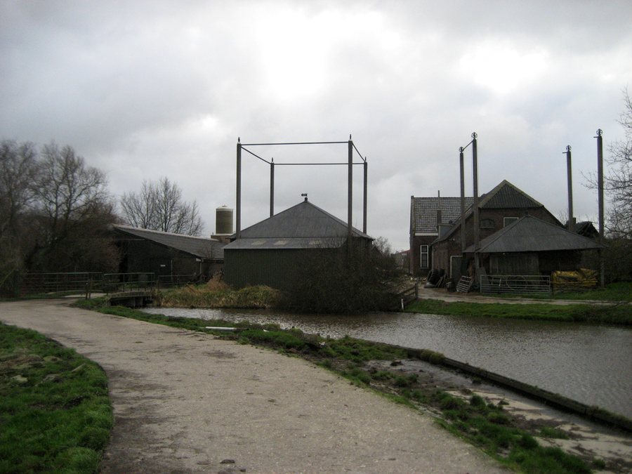 File:Ringvaart van de polder Nieuwkoop, Ter Aar, Netherlands - panoramio.jpg