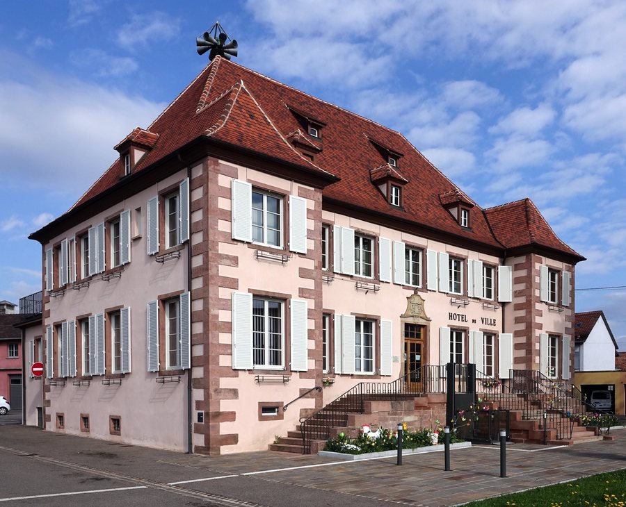 File:Hôtel de ville (Ingersheim).jpg