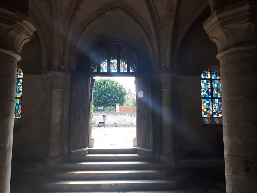 File:Intérieur de la salle capitulaire de Saint-Jean-aux-Bois (Oise).jpg