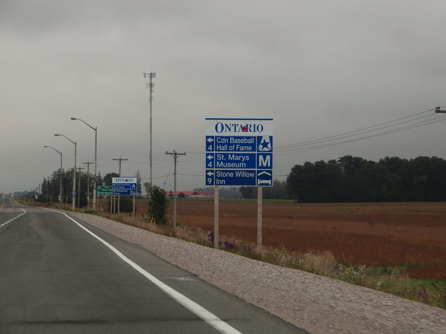Arrivo a St. Marys in Ontario con paesaggio nei dintorni della località