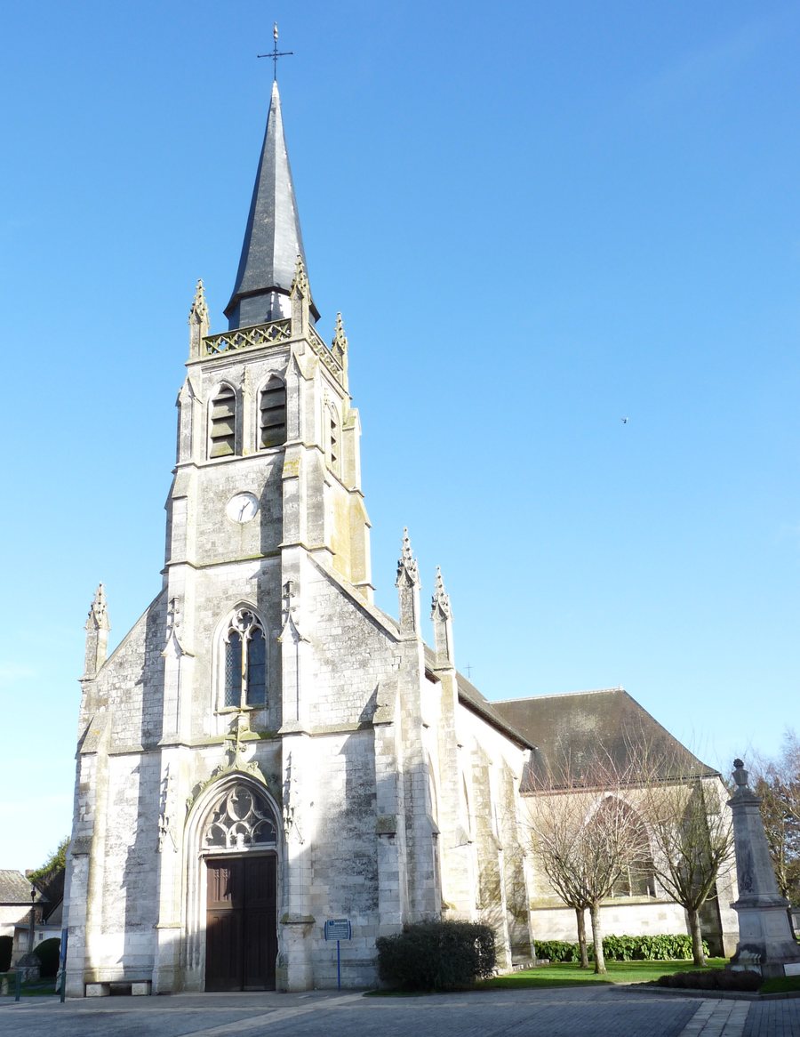 File:Eglise Saint Lo Bourg-Achard.jpg