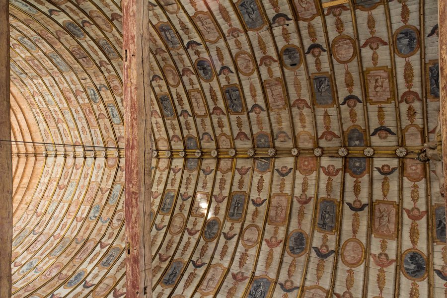 File:Plafond peint de la nef de l'église Saint-Denis (Pierrefitte-en-Auge, Calvados, France).jpg