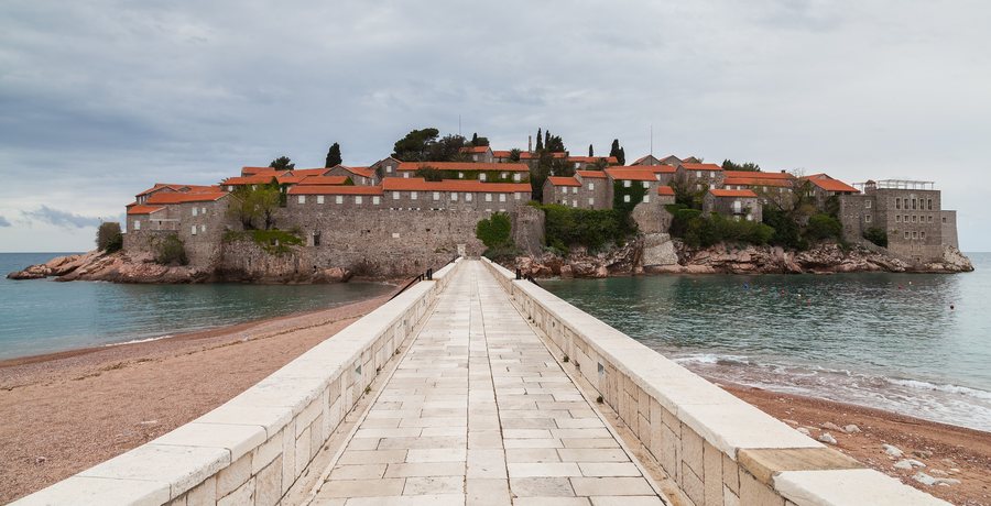 File:Sveti Stefan, Montenegro, 2014-04-18, DD 04.JPG