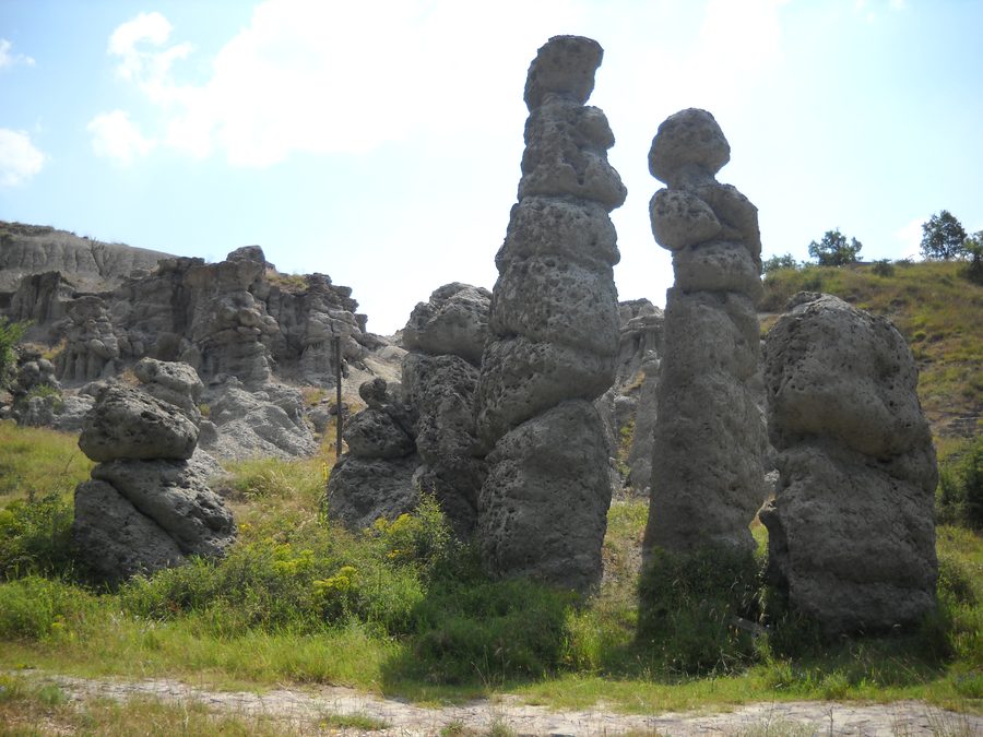 Pilastri di pietra formati naturalmente di Kuklica nei pressi di Kratovo